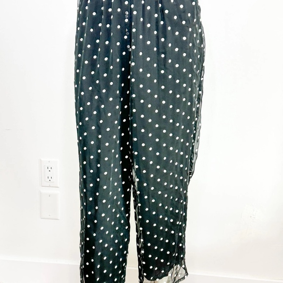 Vintage Leger Polka Dot Capris | SIZE: 2| Vintage Fully Lined Capri Pants. - Picture 4 of 4